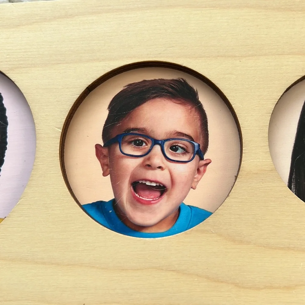 Lovevery Circle Of Friends Puzzle